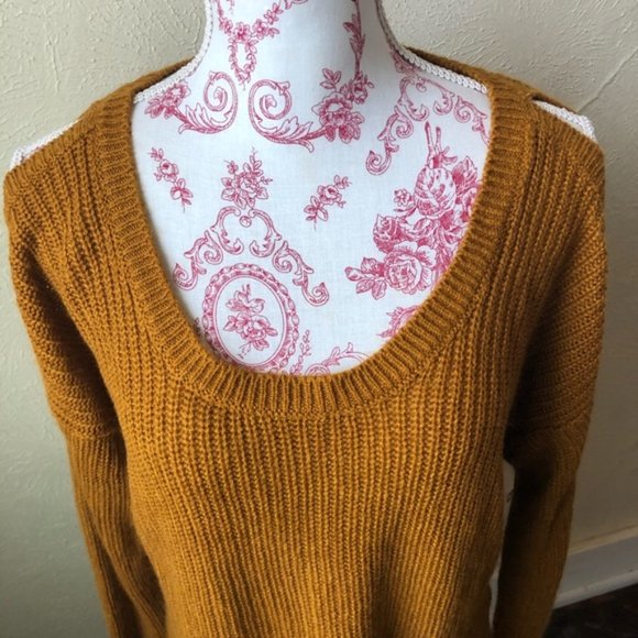Love Change Italy Cold Shoulder Sweater Honey XL - Picture 2 of 7